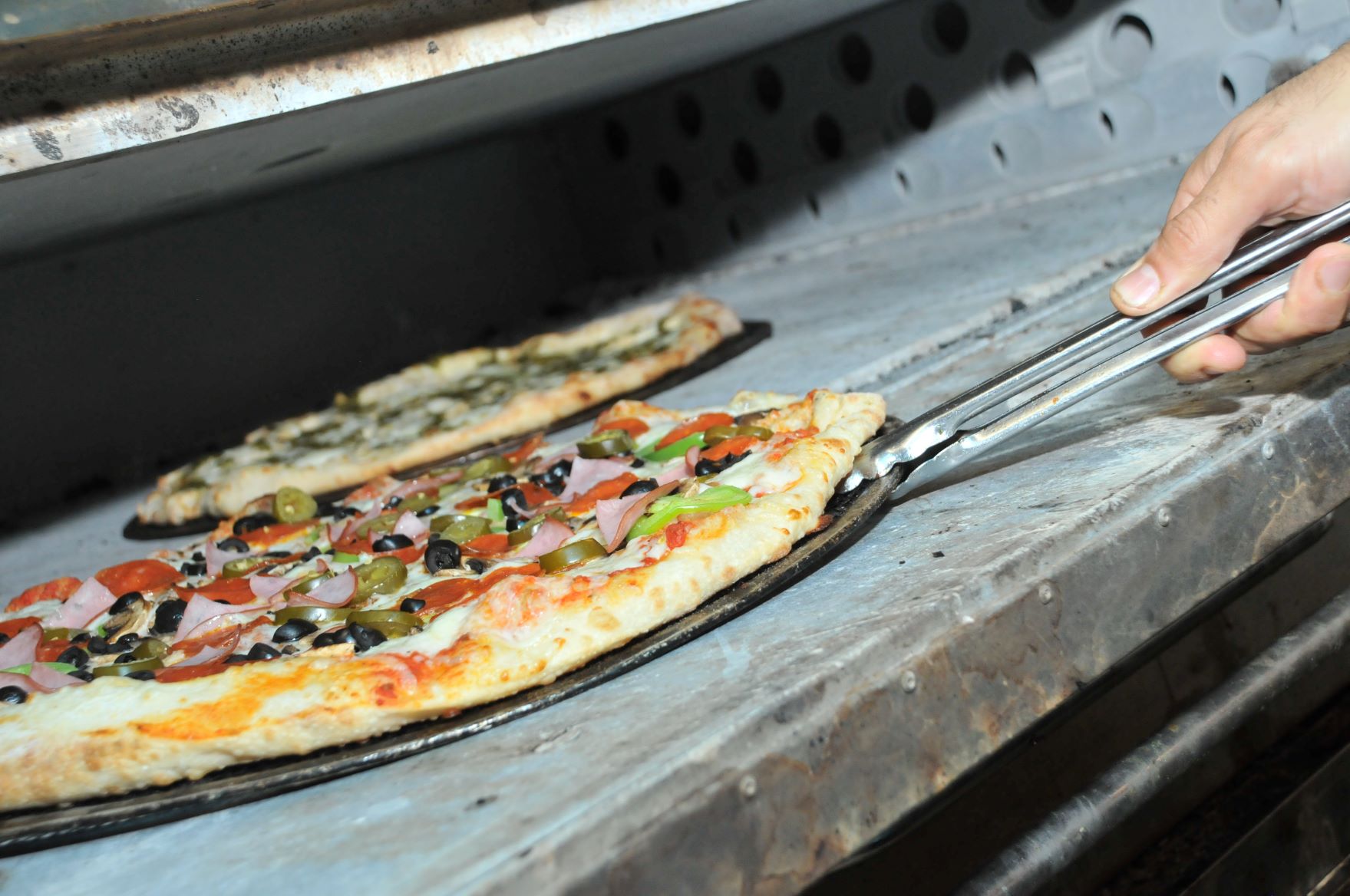 Good Pizza Oven Makes All the Difference